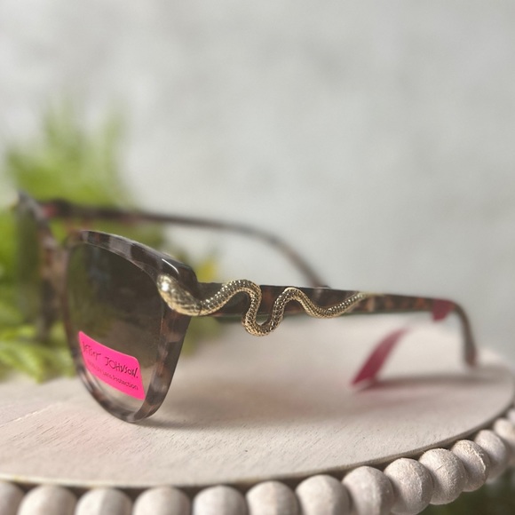 Betsey Johnson | Accessories | New Betsey Johnson Snake Cat Eye
